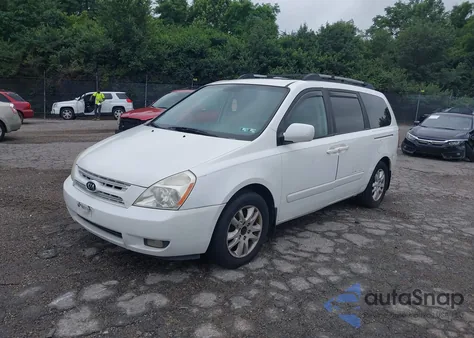 2008 Kia Sedona Ex/Lx z USA, uszkodzony, nr VIN KNDMB233286256467
